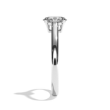 Bague solitaire diamant oval or blanc - Précieuse