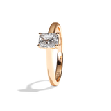 Bague solitaire diamant radiant or jaune - Précieuse