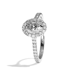 Bague solitaire halo diamant oval or blanc - Amoureuse pavée