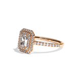 Bague solitaire halo diamant radiant or jaune - Eblouissante