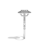 Bague solitaire halo diamant radiant or jaune - Eblouissante