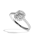 Bague solitaire halo diamant coussin or blanc - Amoureuse pavée