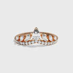 bague-de-fiancailles-en-v-pavee-diamant-poire-navette-or-rose-majestueuse-joaillerie-video