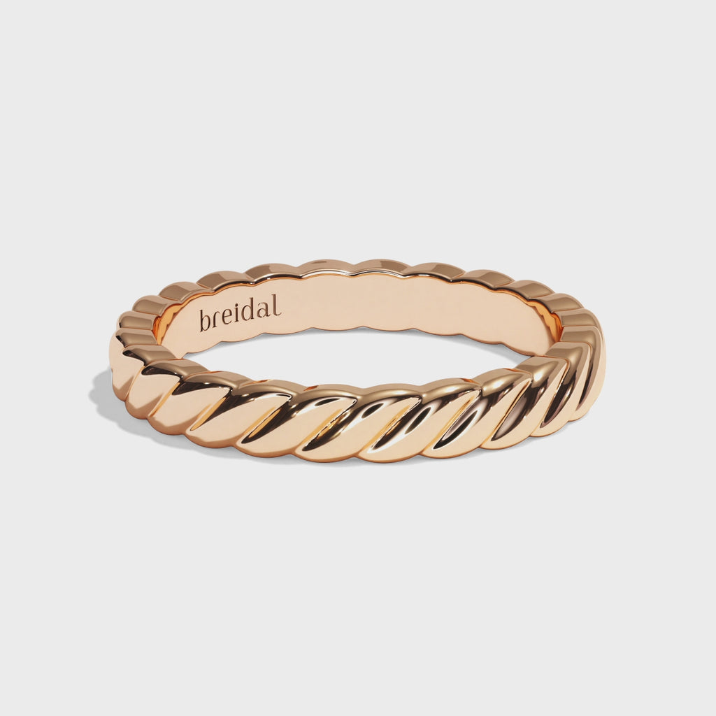 alliance-femme-mariage-or-rose-attachante-joaillerie-video
