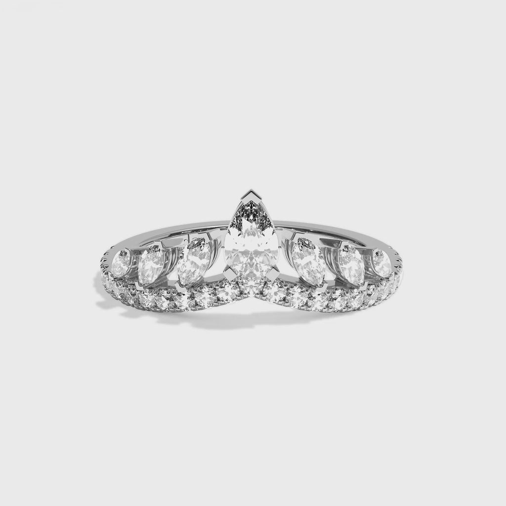 bague-de-fiancailles-en-v-pavee-diamant-poire-navette-or-blanc-palladie-majestueuse-joaillerie-video