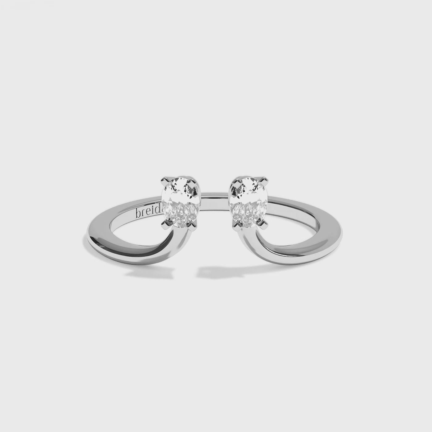 bague-toi-et-moi-pavee-diamant-navette-or-blanc-palladie-sereine-joaillerie-video