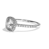 Bague solitaire halo diamant rond/coussin or blanc - Amoureuse pavée